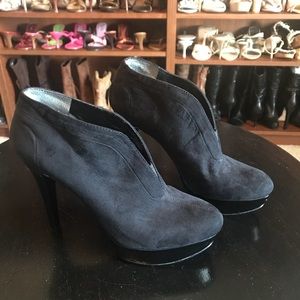 🌟Brand New🌟 Nine West High Heeled Booties